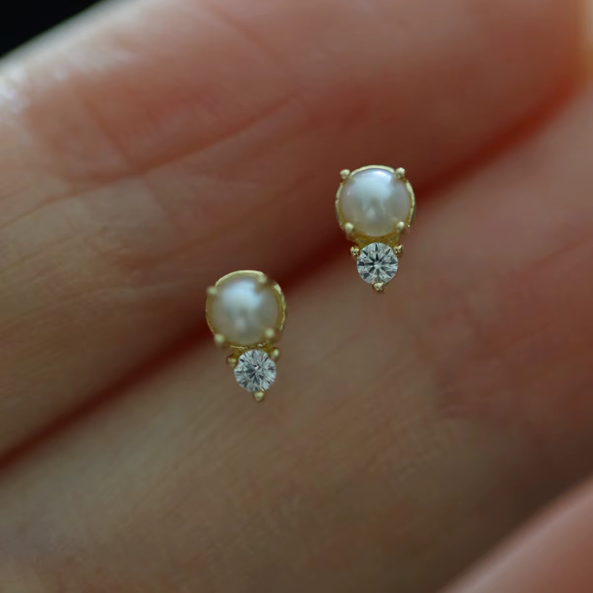 Aros Perla Oro 18kt Sobre Plata 925 Delicado Exclusivo Diseño-3