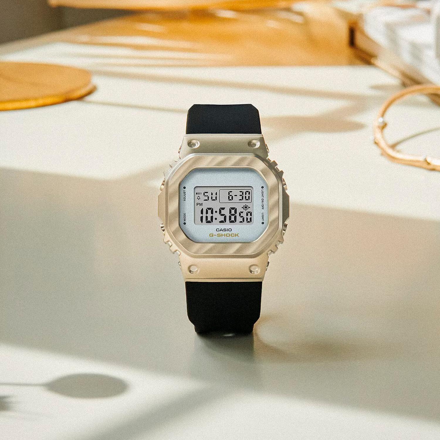 Reloj Mujer G-SHOCK GM-S5600BC-1DR-4