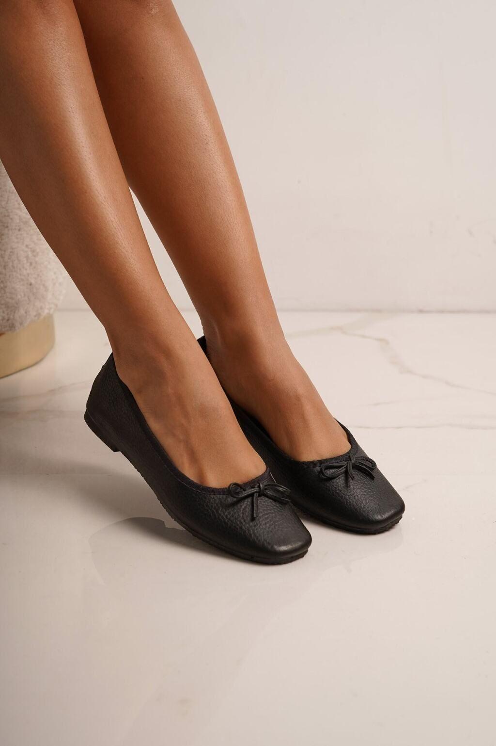 Ballerina Fik Cuero Mujer-0