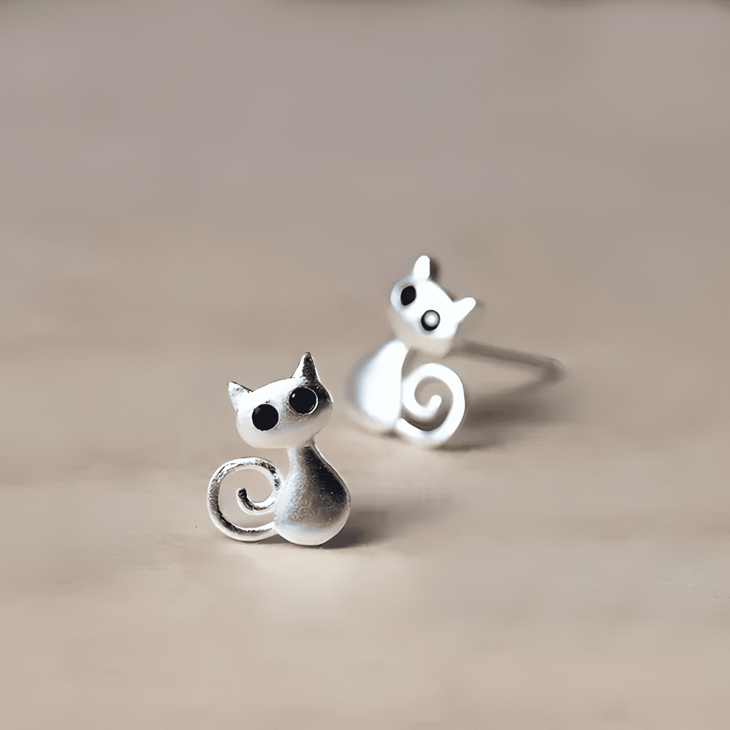 Aros Argolla Plata 925 Gatito Sentado Hipoalergénico Cierre-3