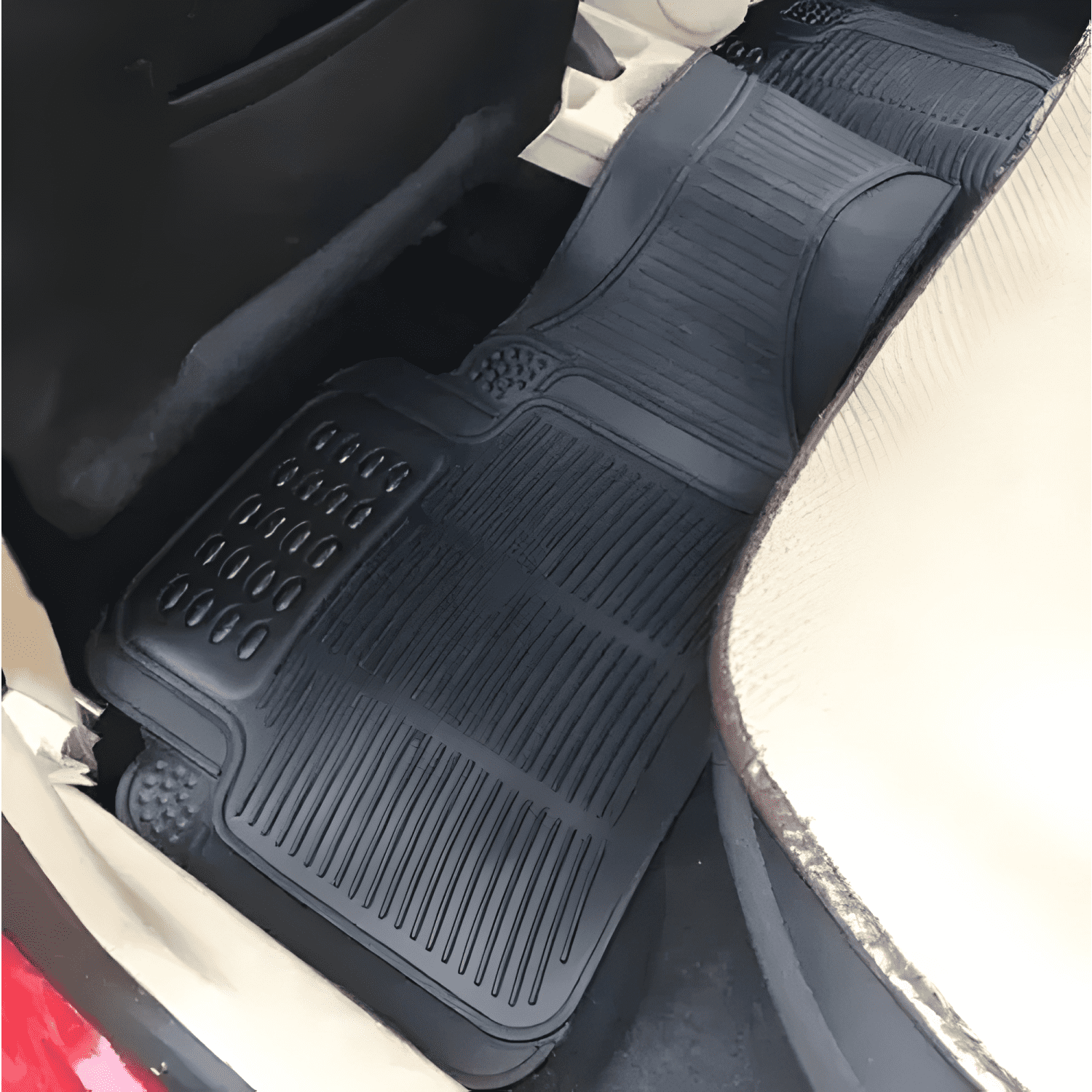 Set De Alfombras Cubre Piso 3 Pzas. Nissan Versa v-drive-2