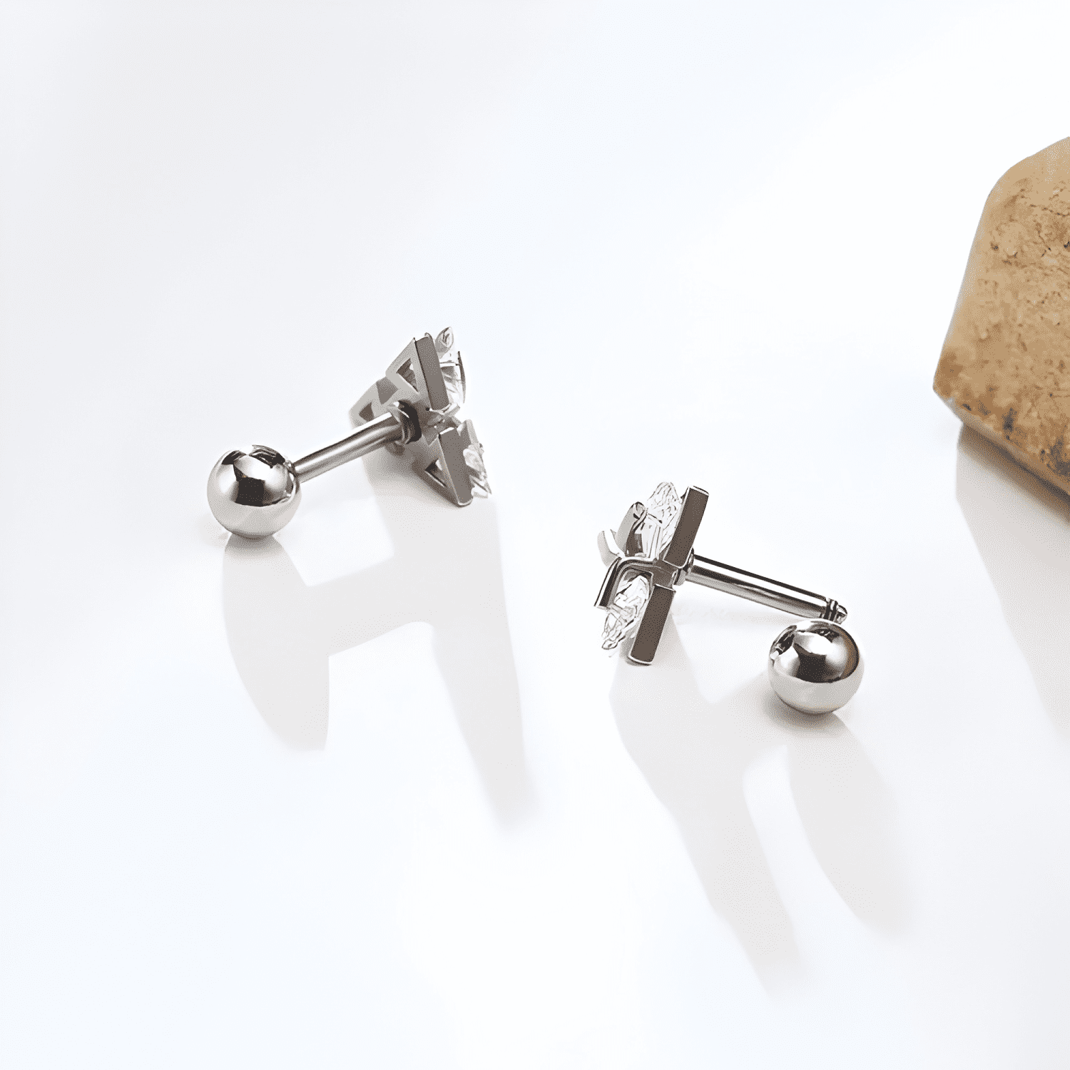 Aros Tuerca Triangulares Acero Hombre Pirámide Moda Negro-2