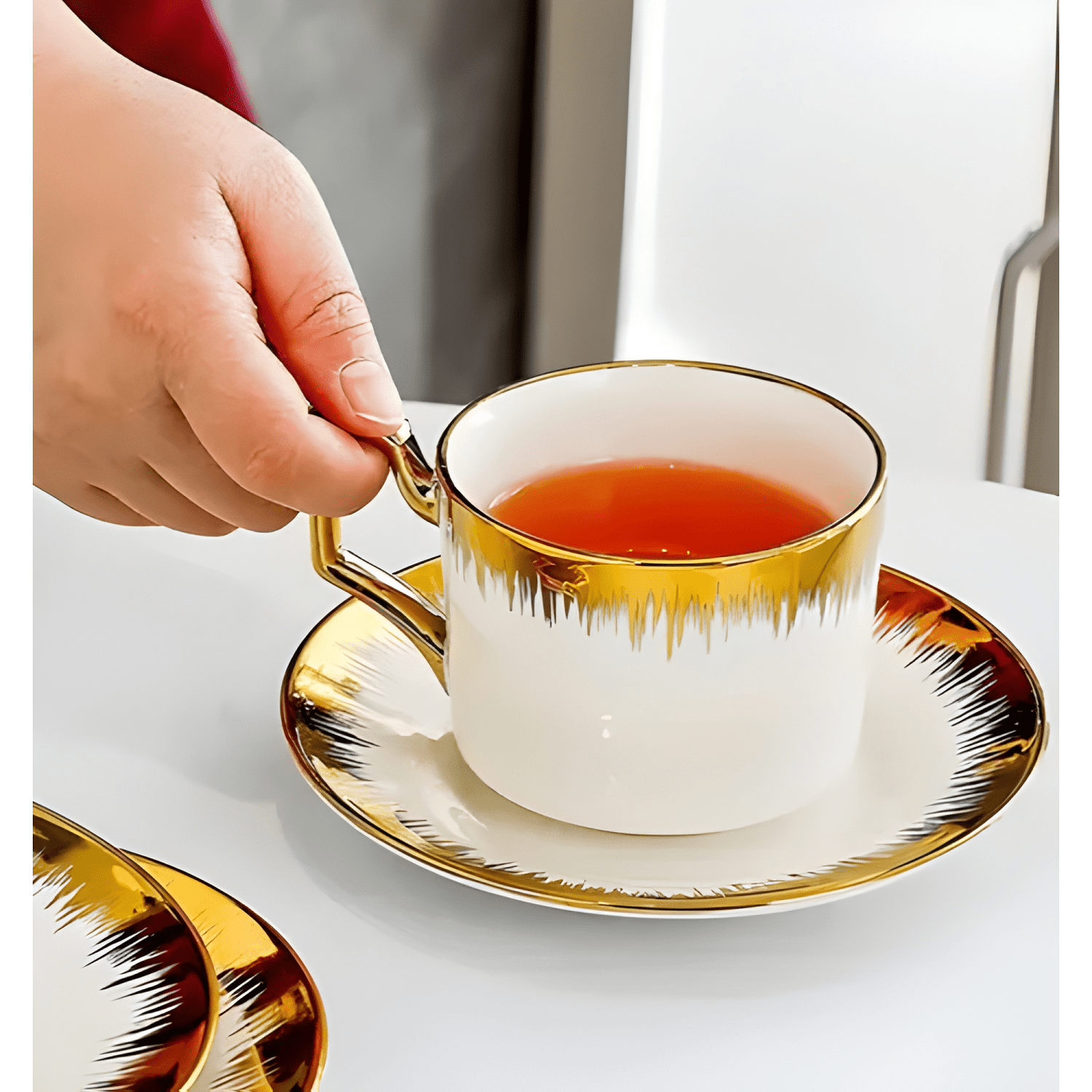 Juego de 6 tazas de té y porcelana con detalles dorados Café-2