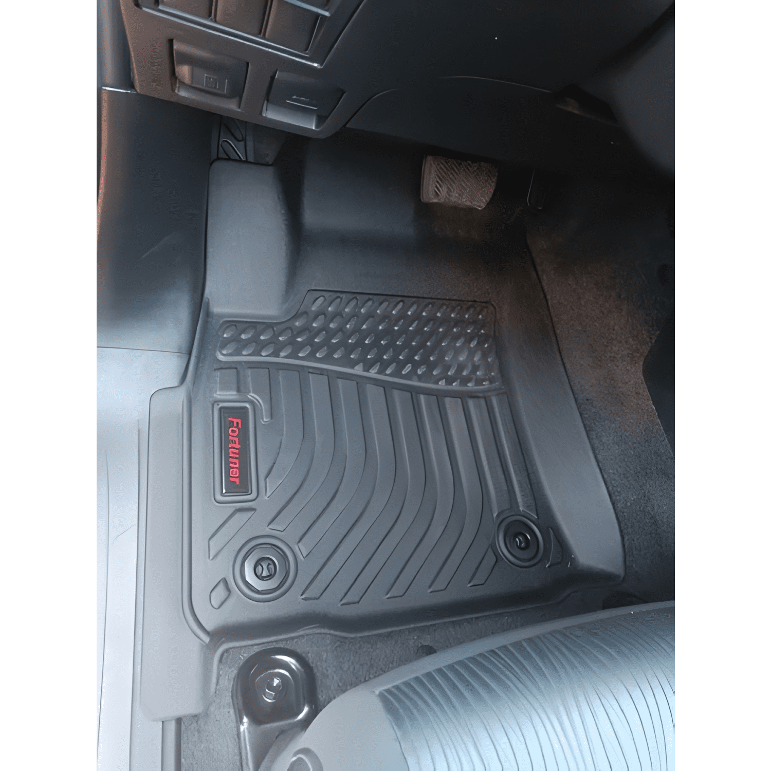 Cubre Piso Bandeja Calce Perfecto Toyota Fortuner 2016-2025+-2