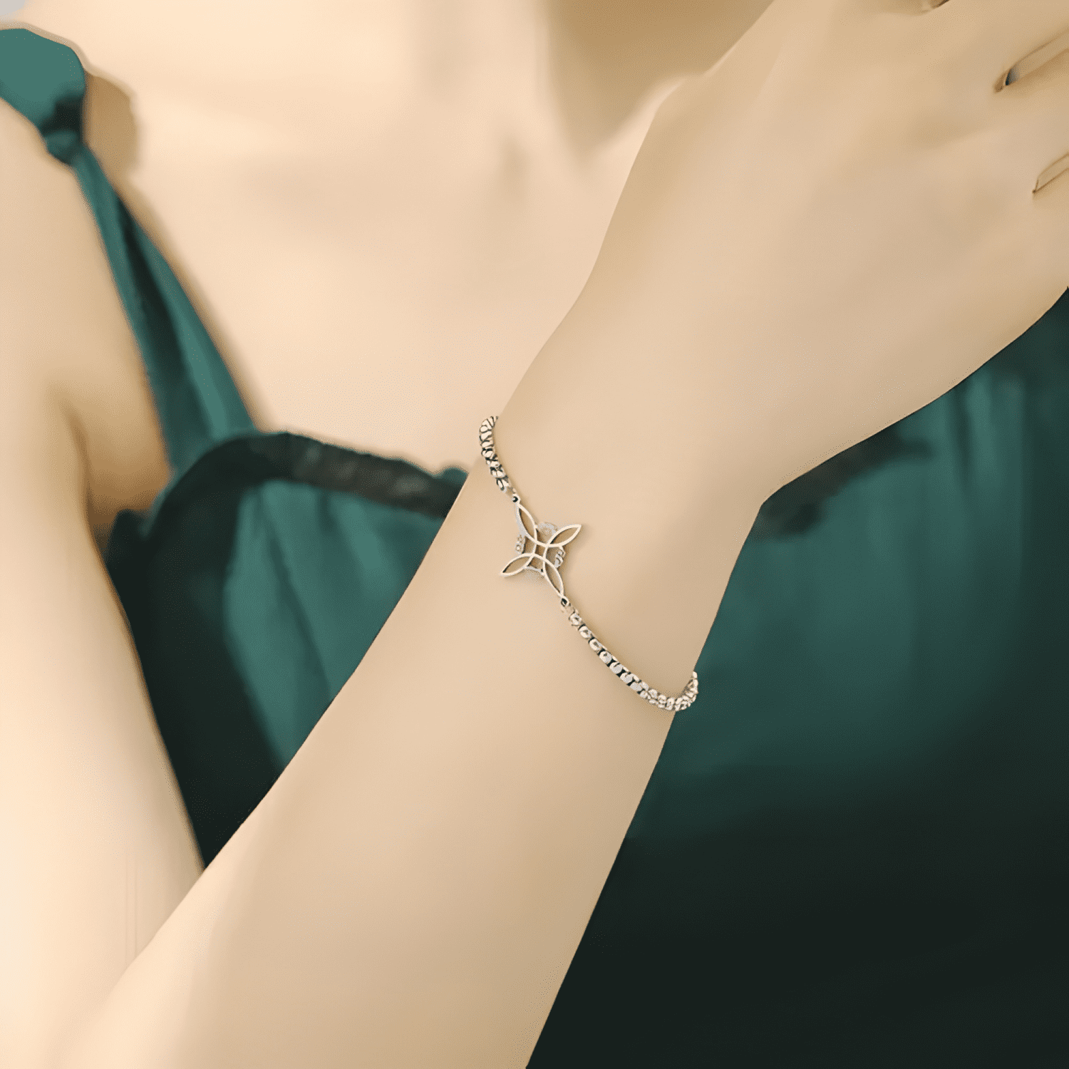 Pulsera nordica nudo de bruja celta acero protección Dorada-2