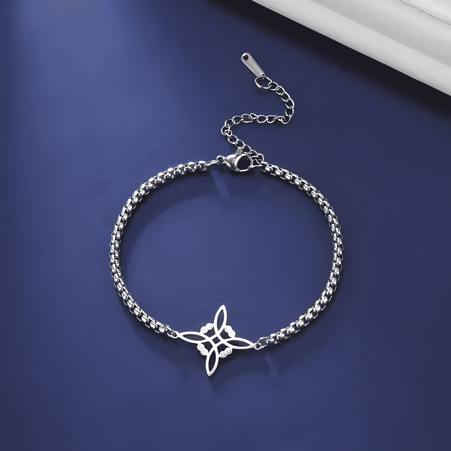 Pulsera nordica nudo de bruja celta acero protección Dorada-4