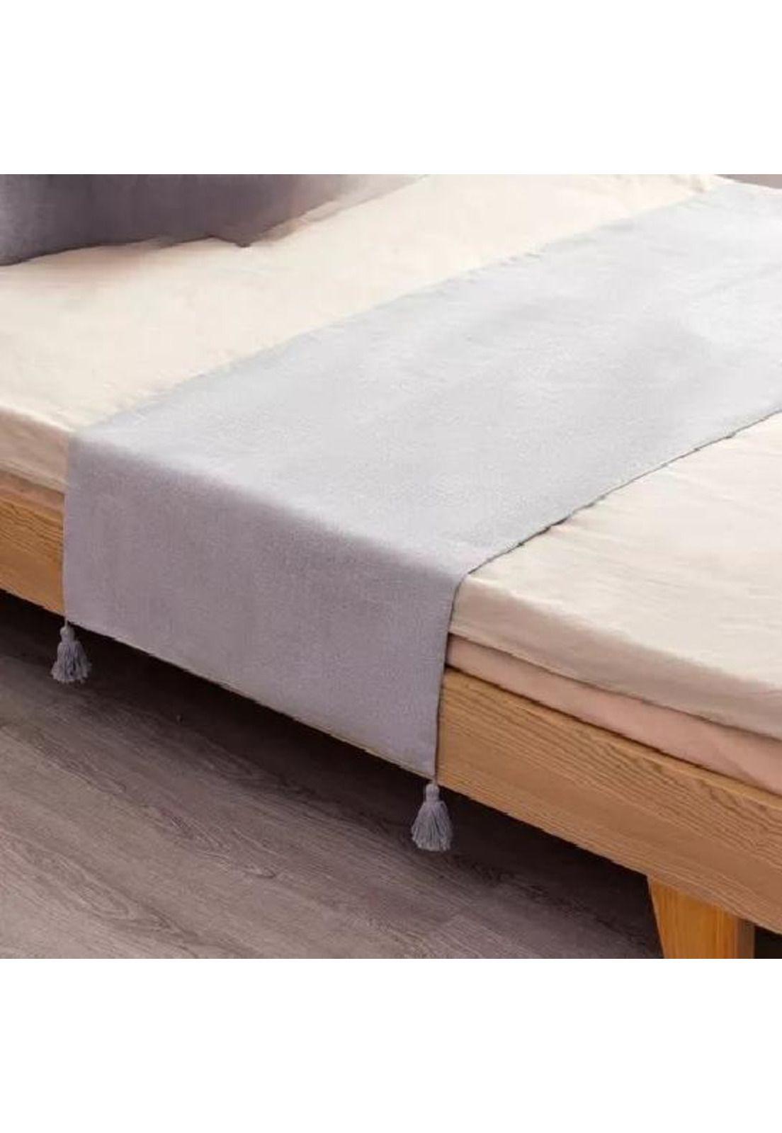 Piecera para cama 2 plaza - king en lino pompones 70x210 cm color gris claro-2