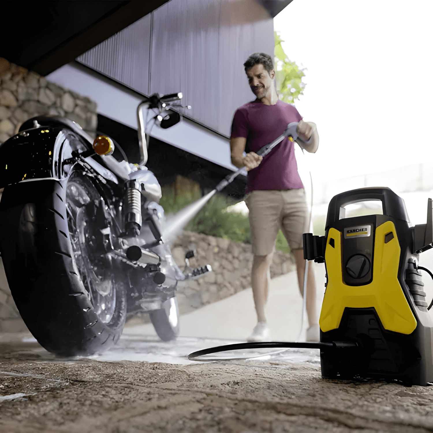 Hidrolavadora Karcher Práctica Black Color Negro #3-4