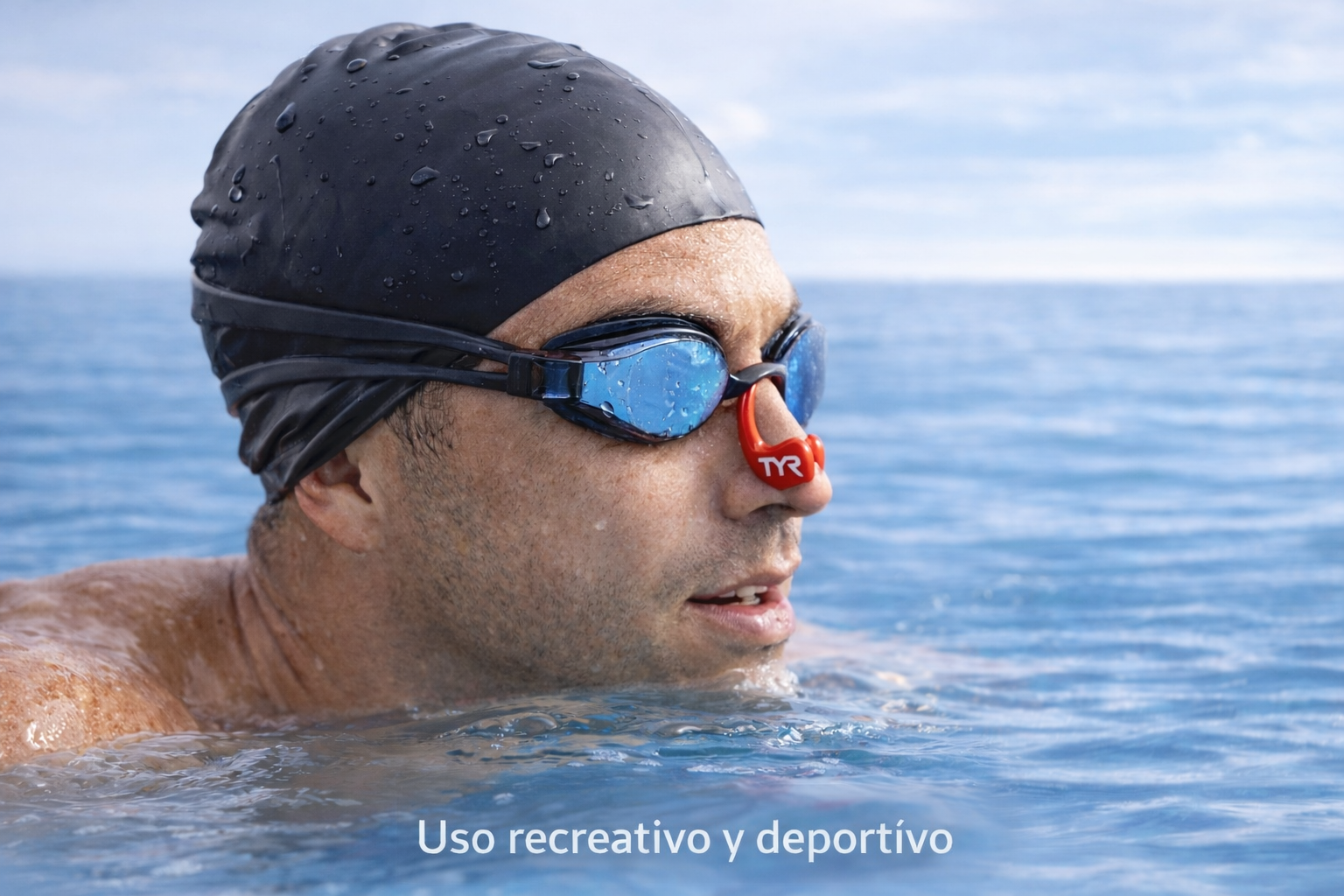 Naricera de Natación TYR con Estuche Protector-5