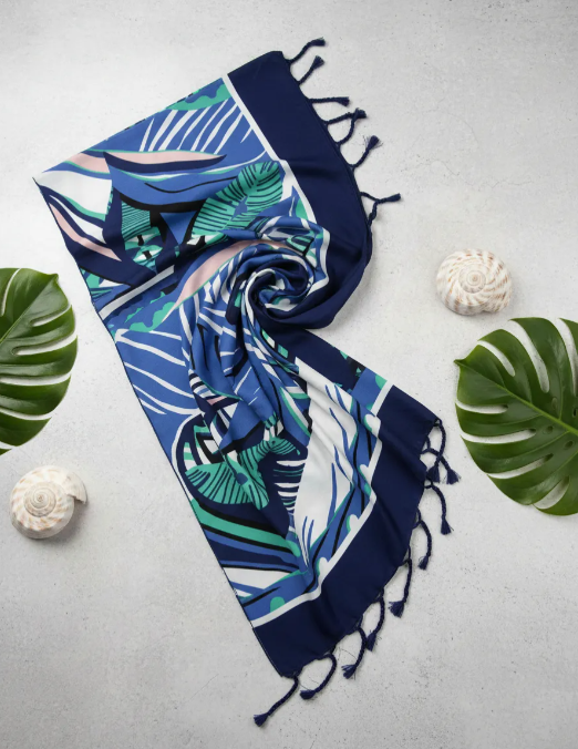 Pareo con Estampado floral azul y rosa -2