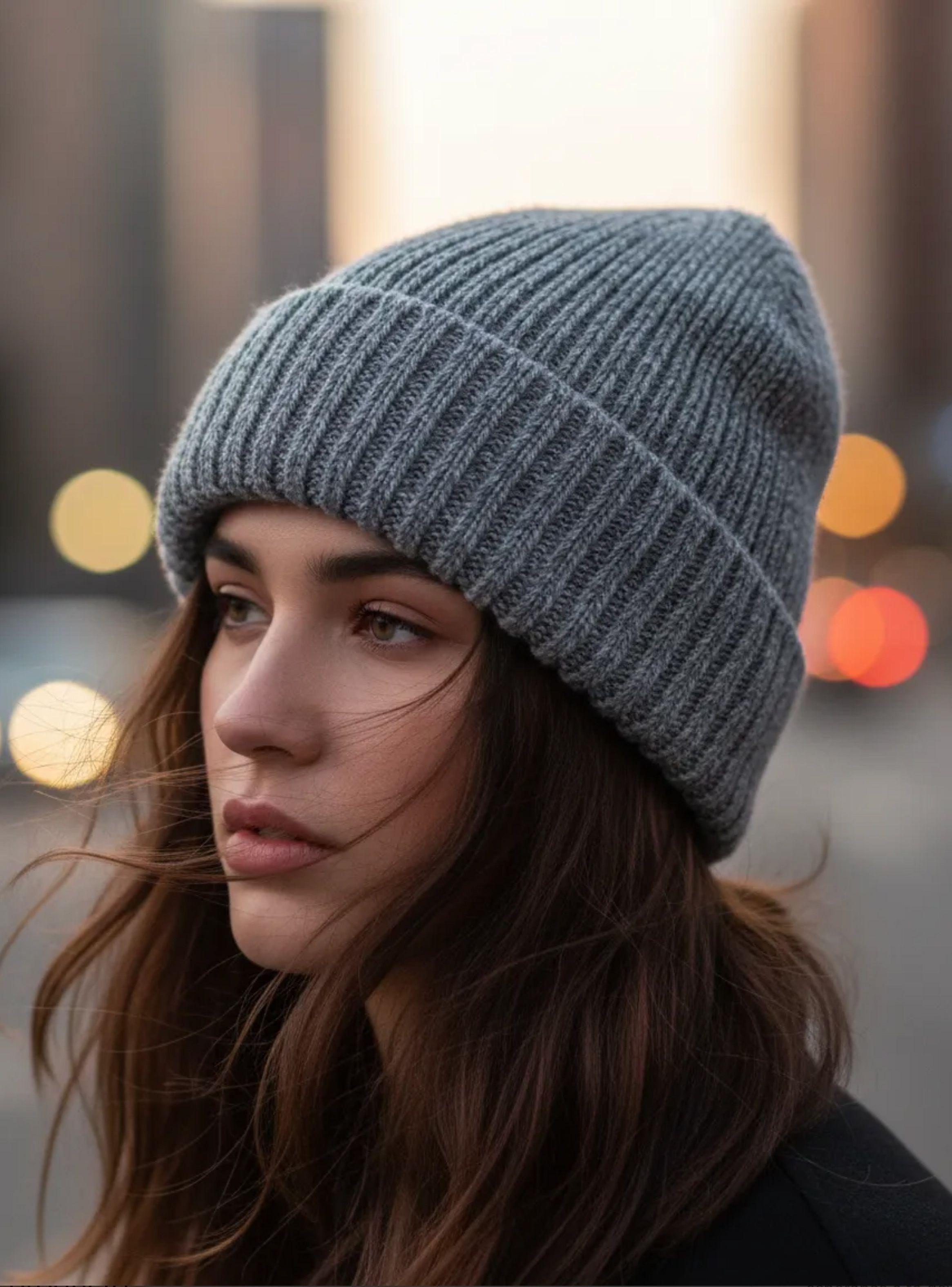Gorro De Lana Beanie Con Chiporro Otoño 2026-0