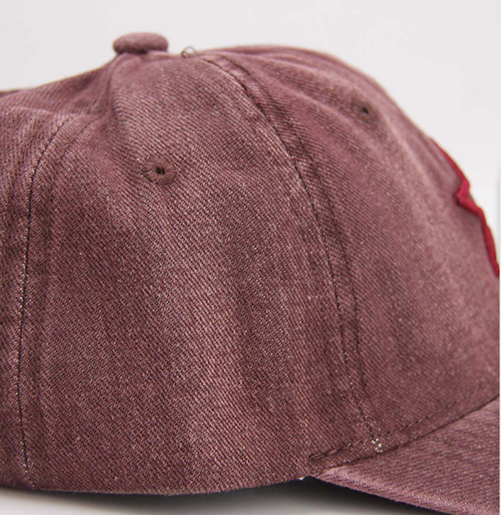 Gorra Denim Prelavada Con Estrella marron-3