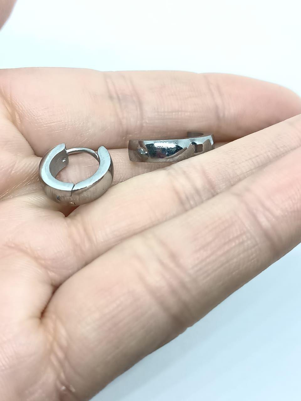 Pendientes Plateados Aros Punk Black sin genero huggies-5