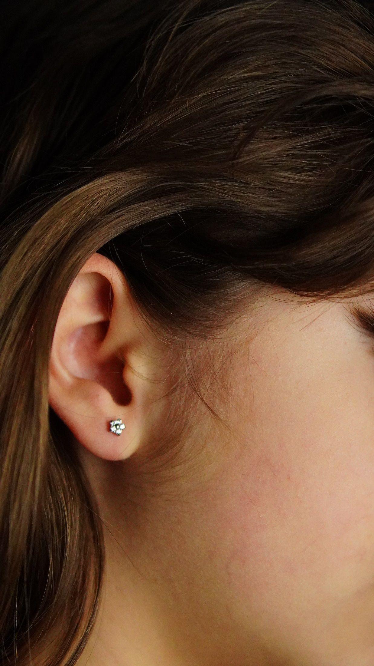 Aros flor titanio zirconia ASTM F136 G26 plateados-7