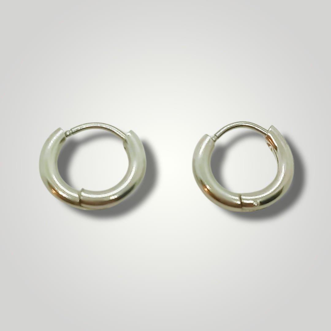 Argollas Huggies hipoalergénico 13mm plateadas-3