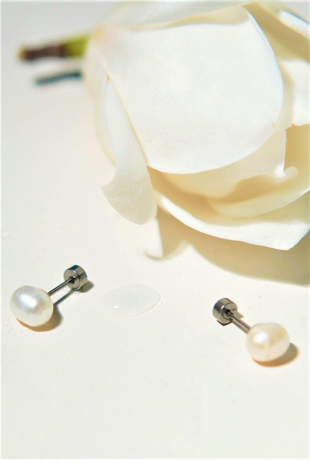 Aros Muriel perlas de rio 7mm titanio ASTM F136 Riviere-3