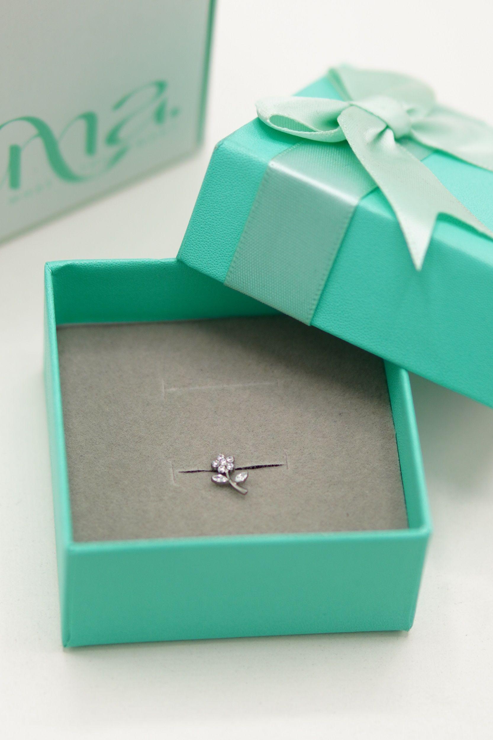 Aros flor petalos titanio zirconia ASTM F136 plateados-3