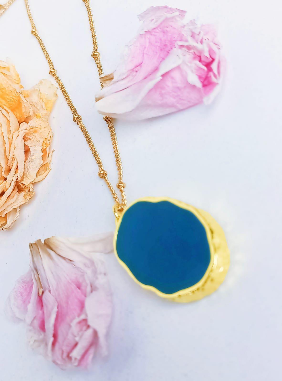 Colgante Luna Y Estrellas Resina Azul Chapado En Oro 18k-4