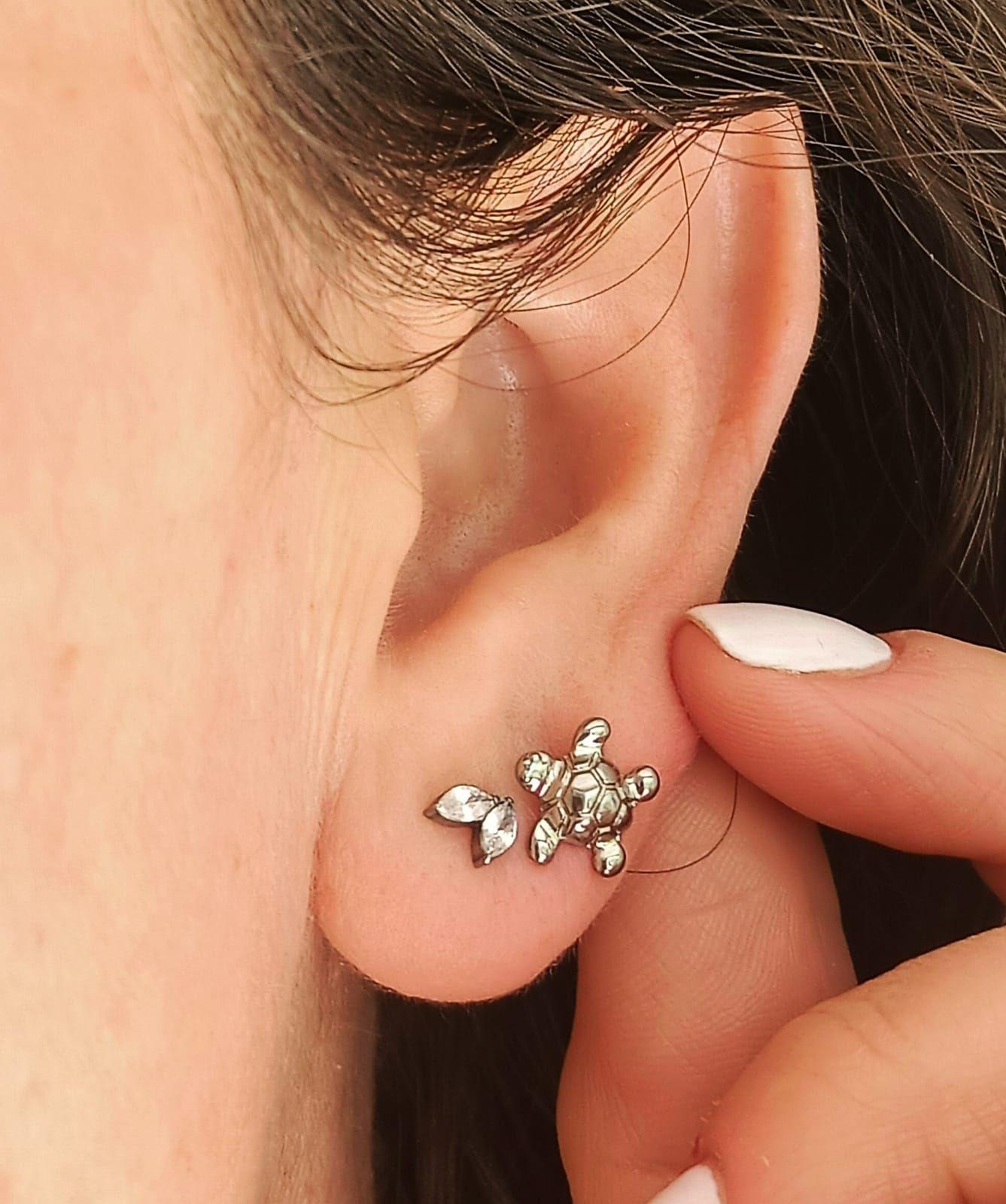 Piercing Labret Astm F136 G23 Acero Titanio Tortuga Tragus-2