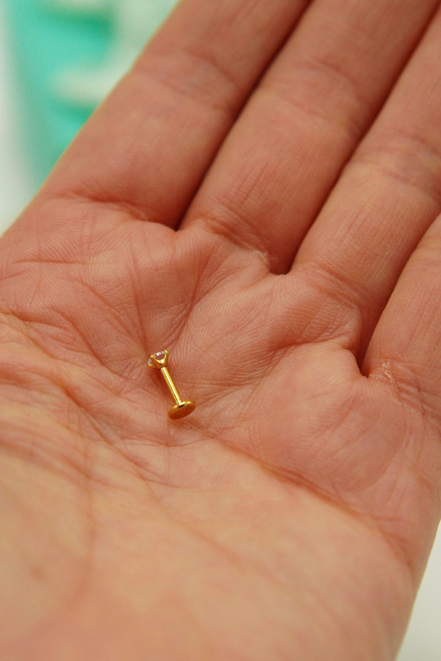 Piercing Labret Punto De Luz Titanio Astm F136 Chapado Oro-7