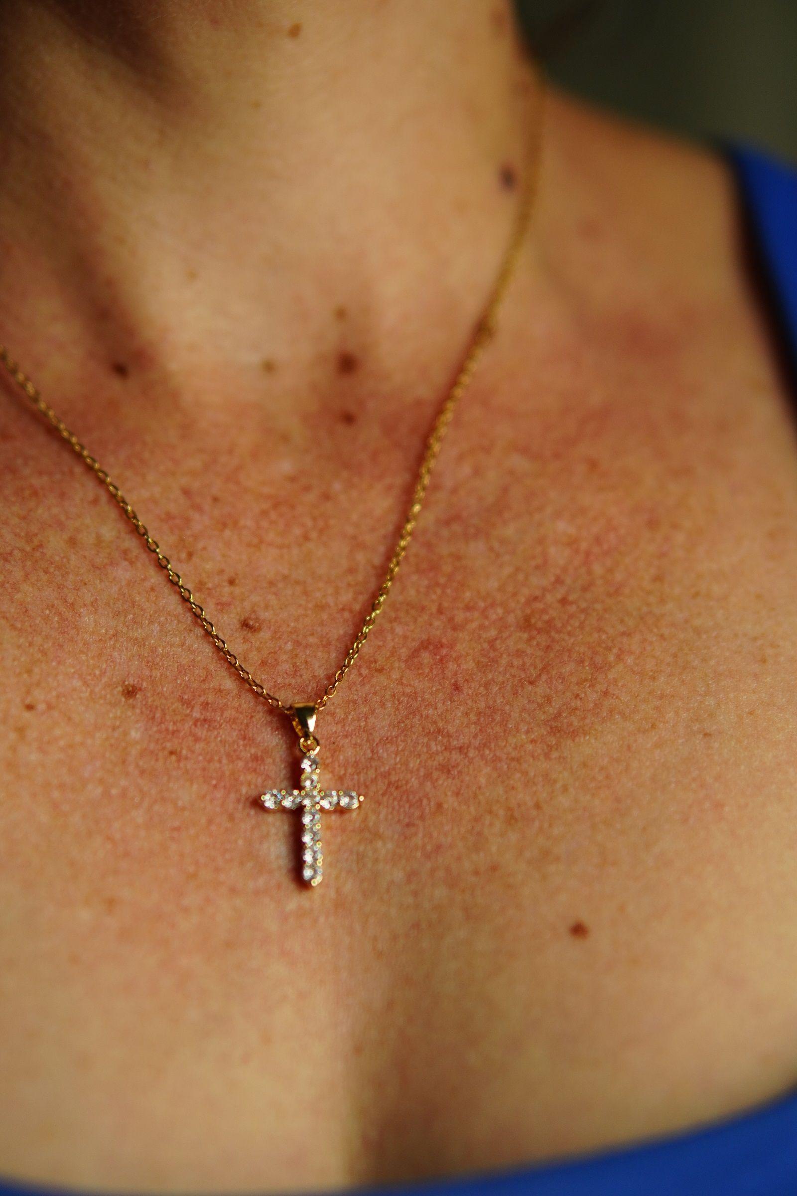 Colgante Cruz De Zirconias Aaa Chapadas En Oro 18k Religión-6