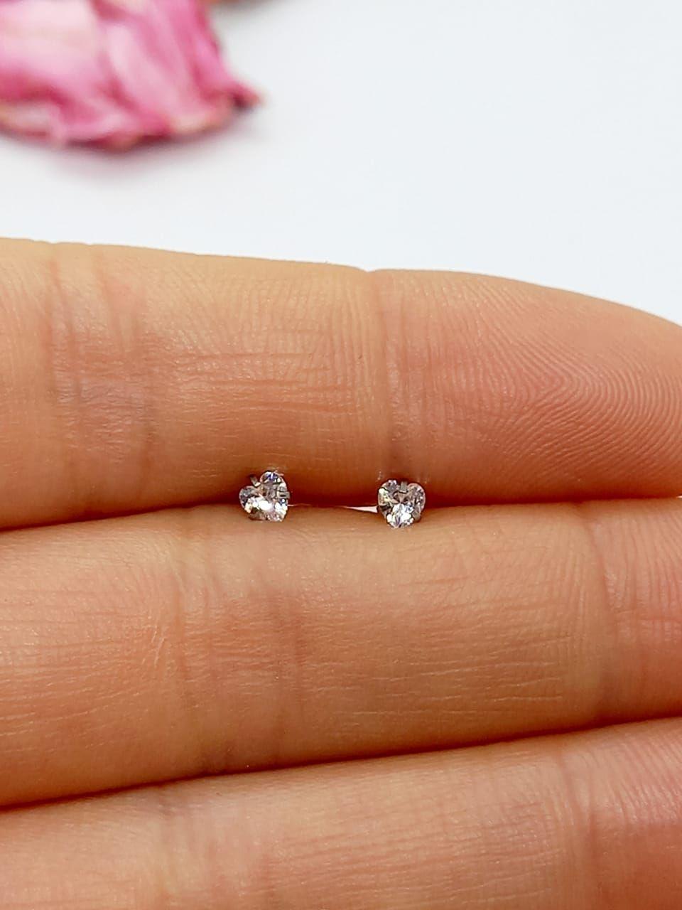 Piercing labret monroe corazon cartílago nariz boca oreja-1
