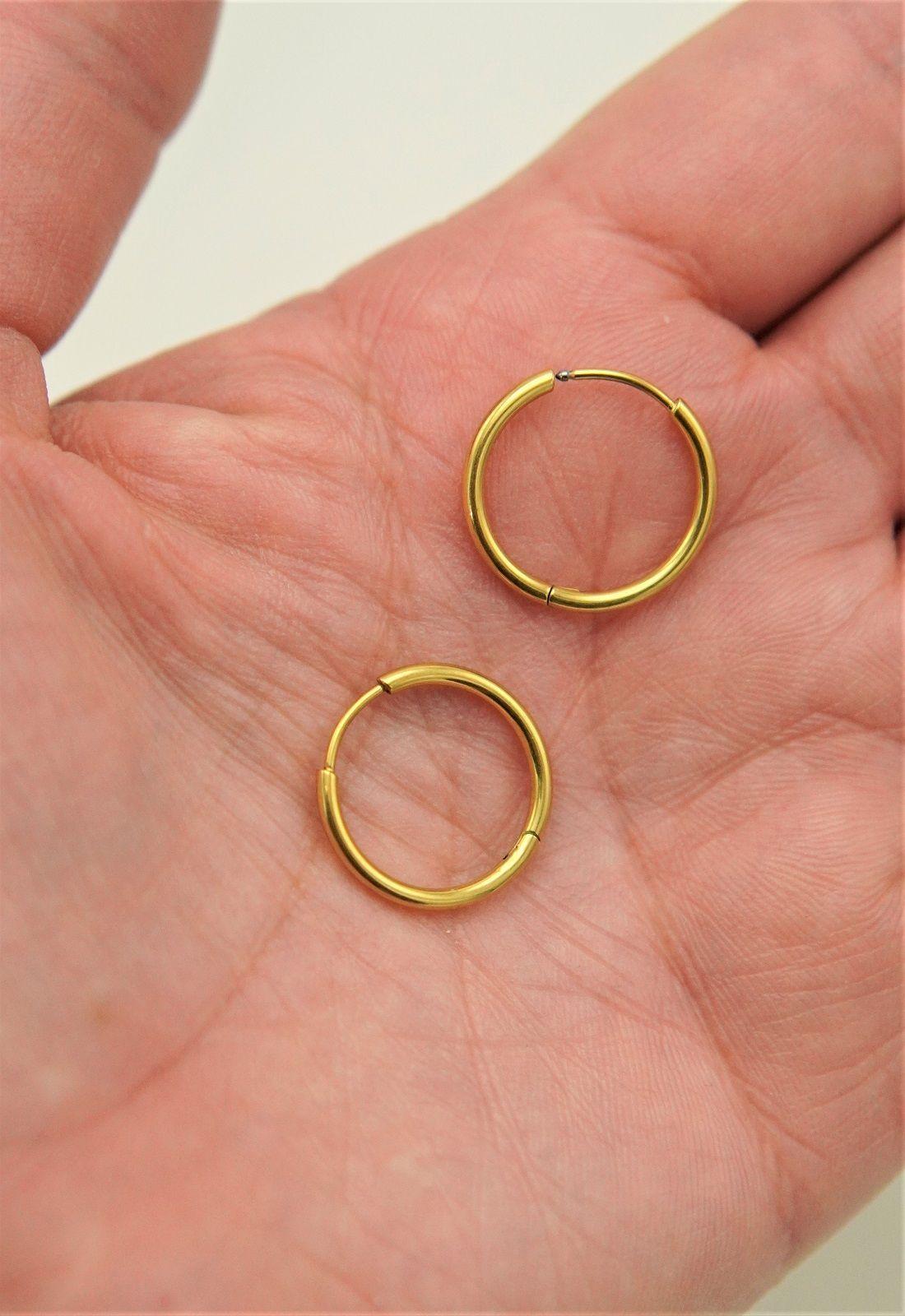 Argollas lisas minimalistas 14mm chapadas en oro 18k titanio ASTM F136-4