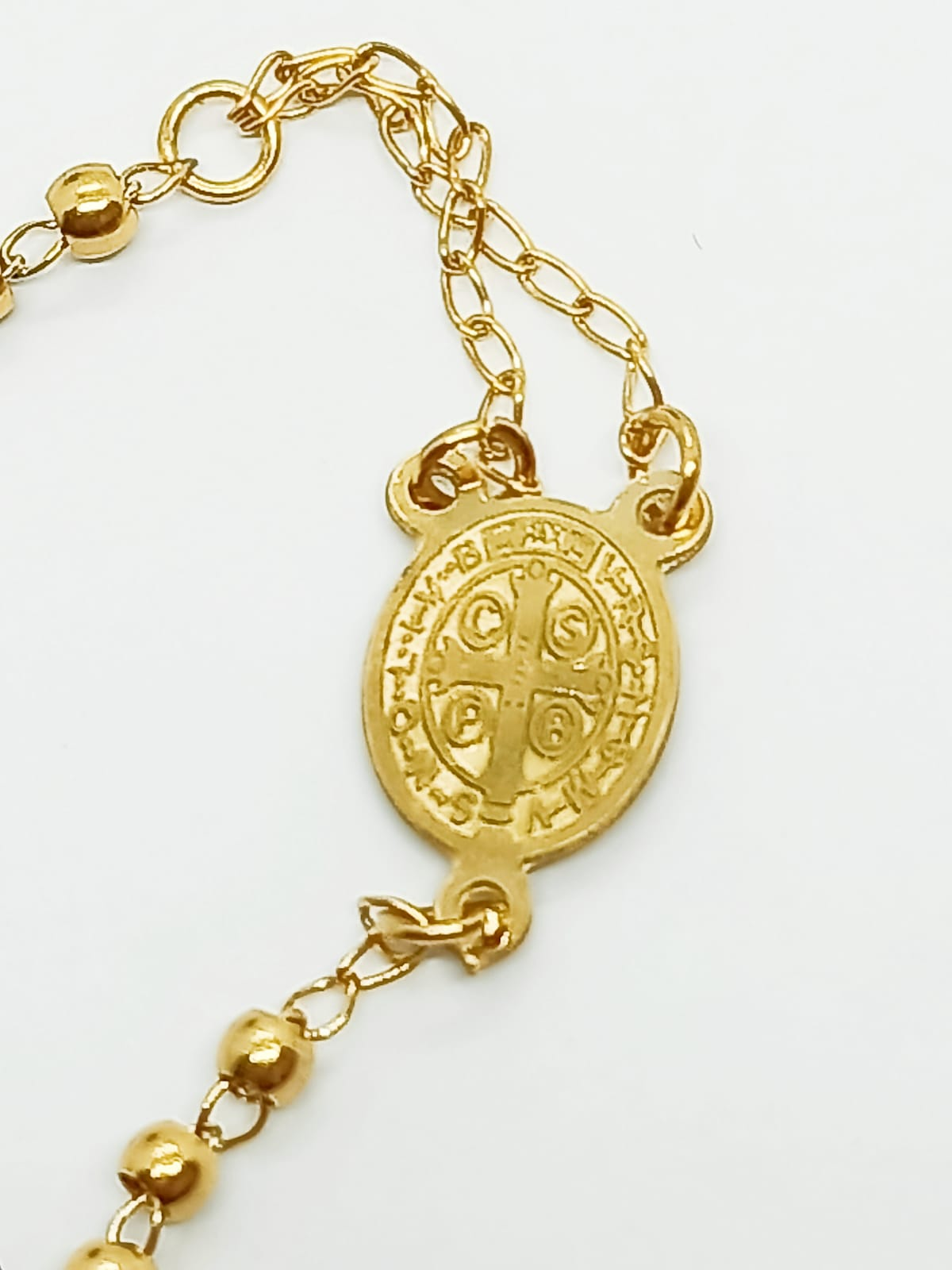 Pulsera Ajustable Rosario Camandula San Benito enchapado Oro 18kl-3