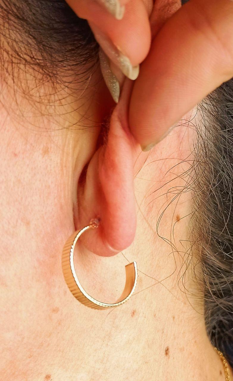 Aros Sin Perforación Argollas relieve líneas Hoop Clip Invisible -6