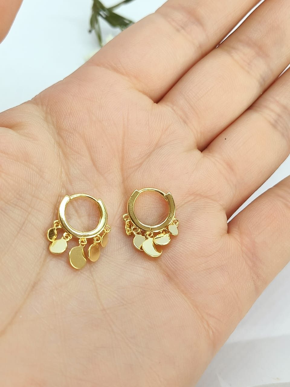 Aros Pequeños Argolla Lentejuelas Plata 925 Chapado En Oro-3