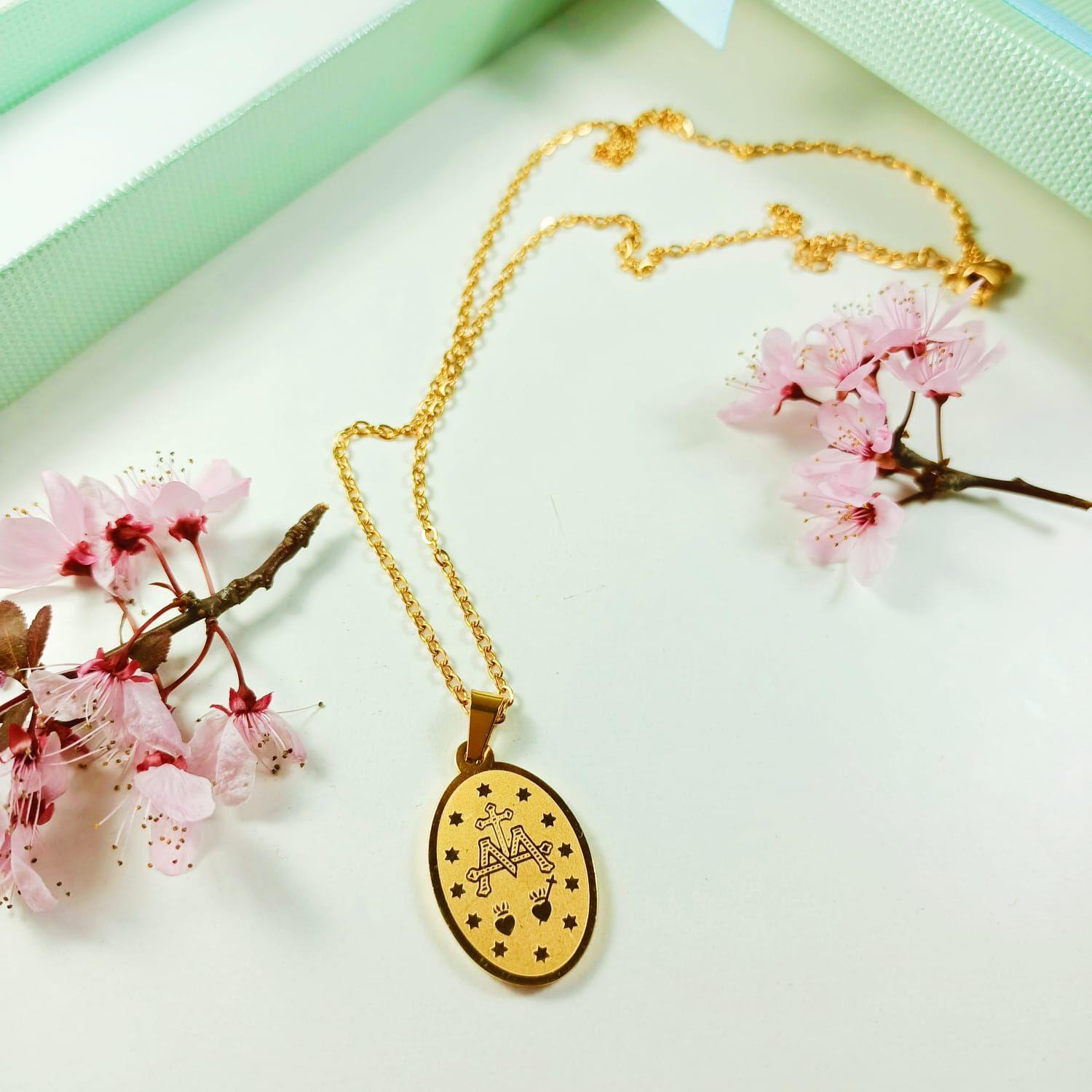 Colgante Medalla Virgen María Nácar Chapada En Oro 18k Amor-8