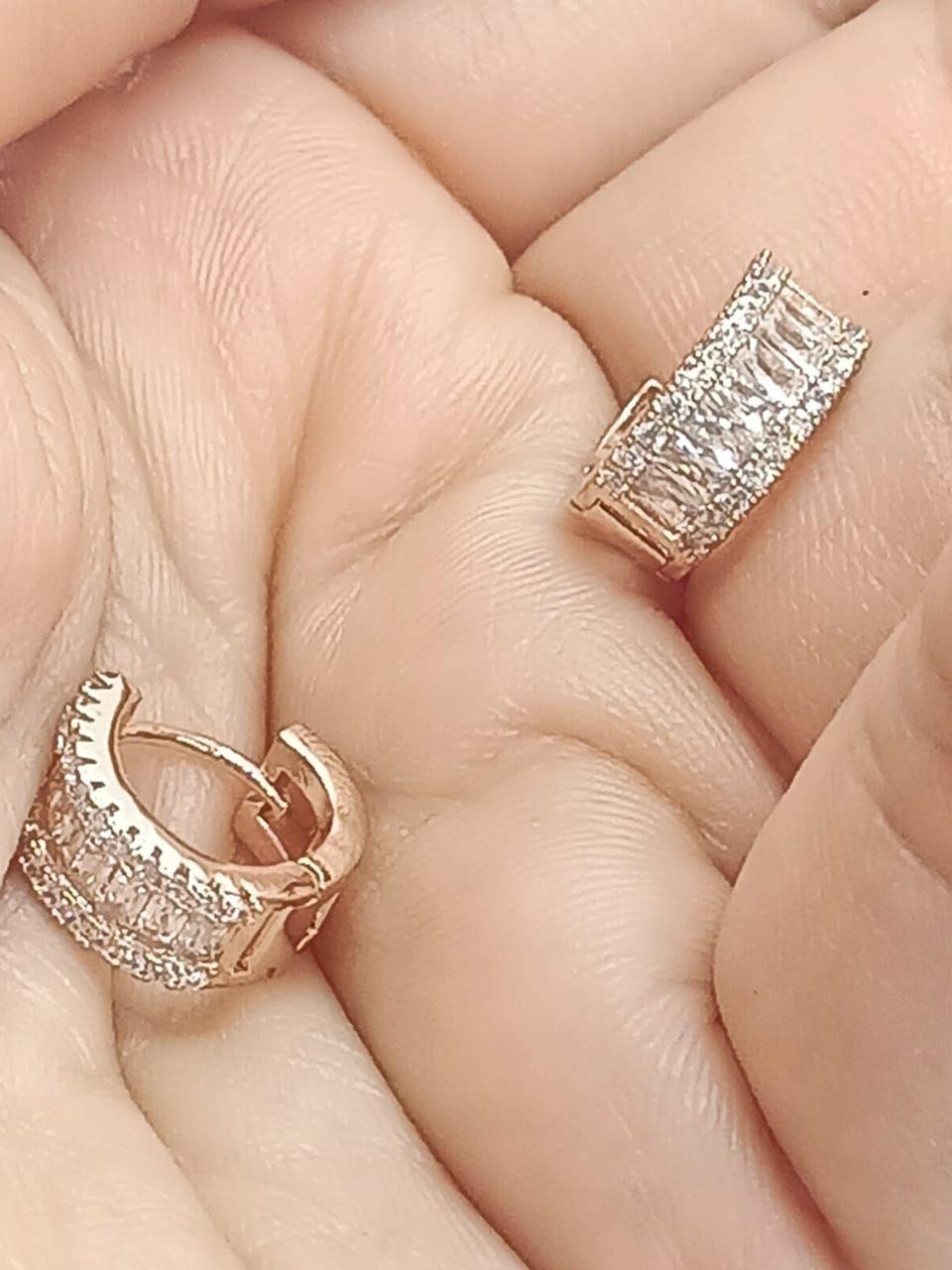 Argollas Huggies chapada en Oro rosa 18k-4
