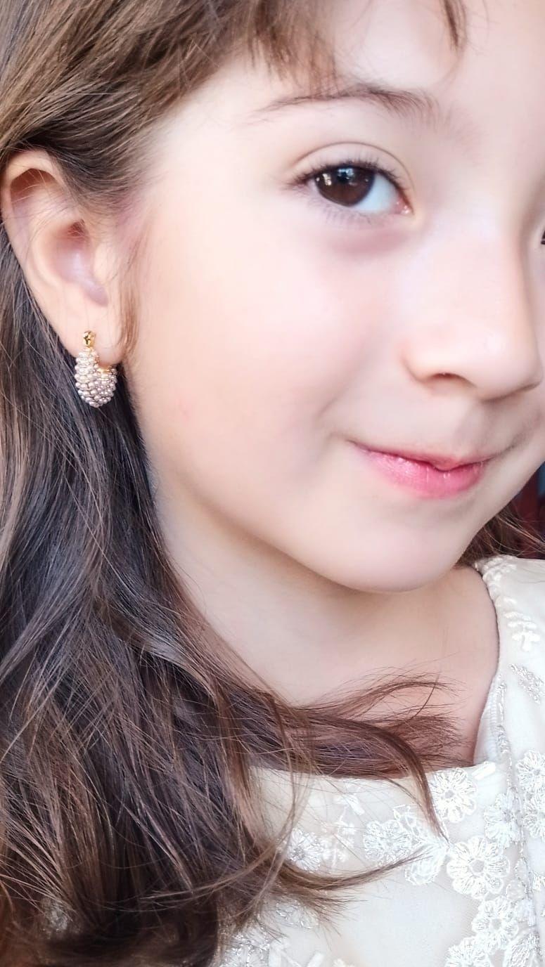 Aretes Argollas bote chicas con perlas chapadas en oro 18k Joyeria fina-3