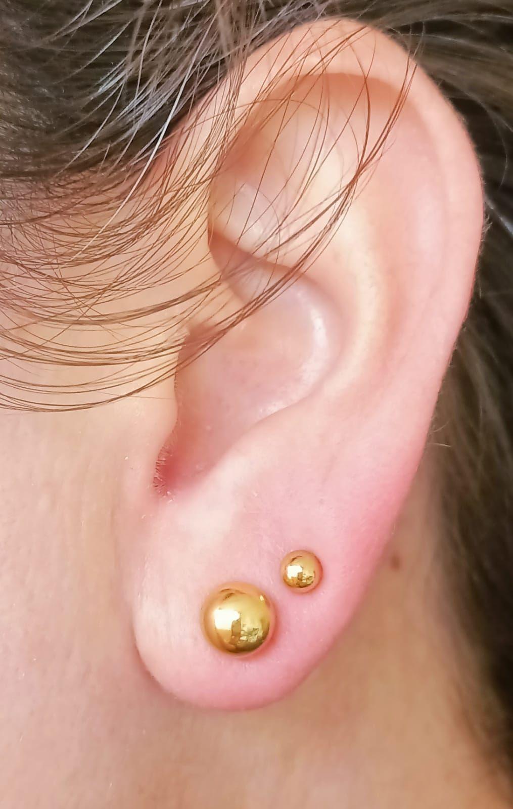 Pack De Aros Piercing Esferas 5mm + 7mm Chapadas En Oro 18k-2