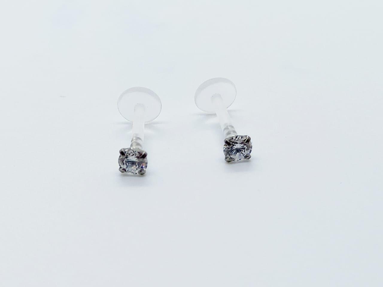 Piercing labret monroe circulo cartílago nariz boca oreja-1