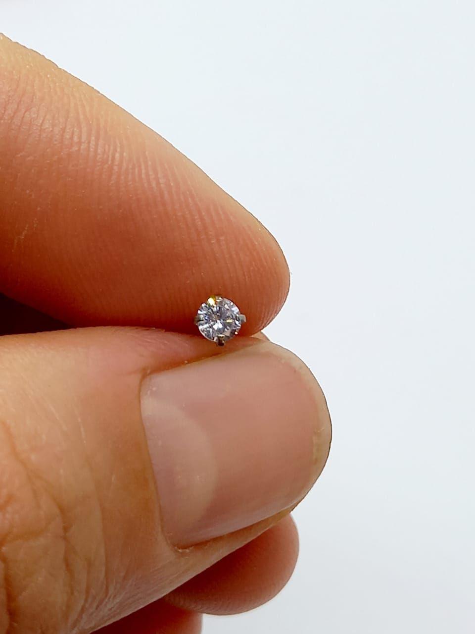 Piercing labret monroe circulo cartílago nariz boca oreja-4