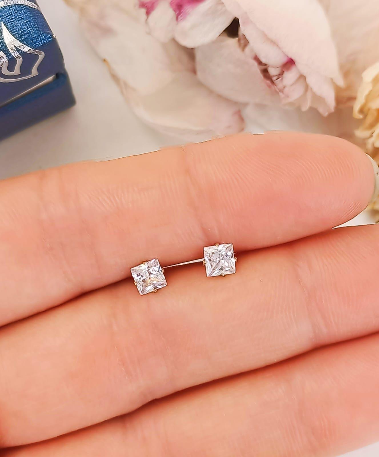 Aros Puntos De Luz Zirconio 4mm Cuadrado Chapados en oro 18kl-5