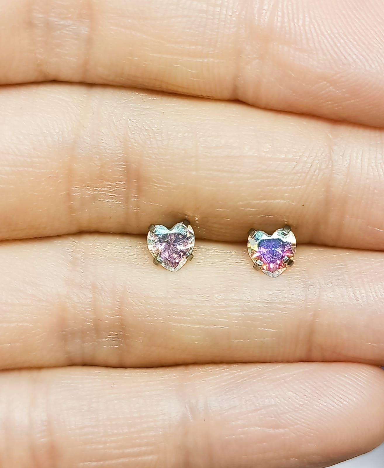 Aros de seguridad Punto de Luz Corazón Hipoalergénicos zirconio tornasol 5mm-3