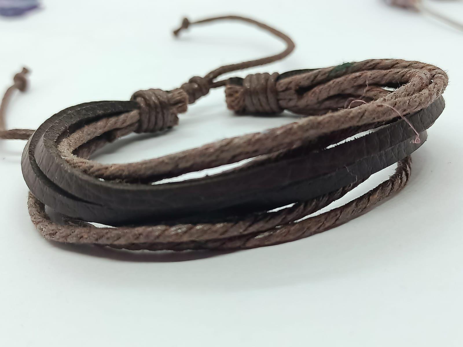 Pulsera De Cuero Y Cuerda Trenzada Negra Ajustable-7