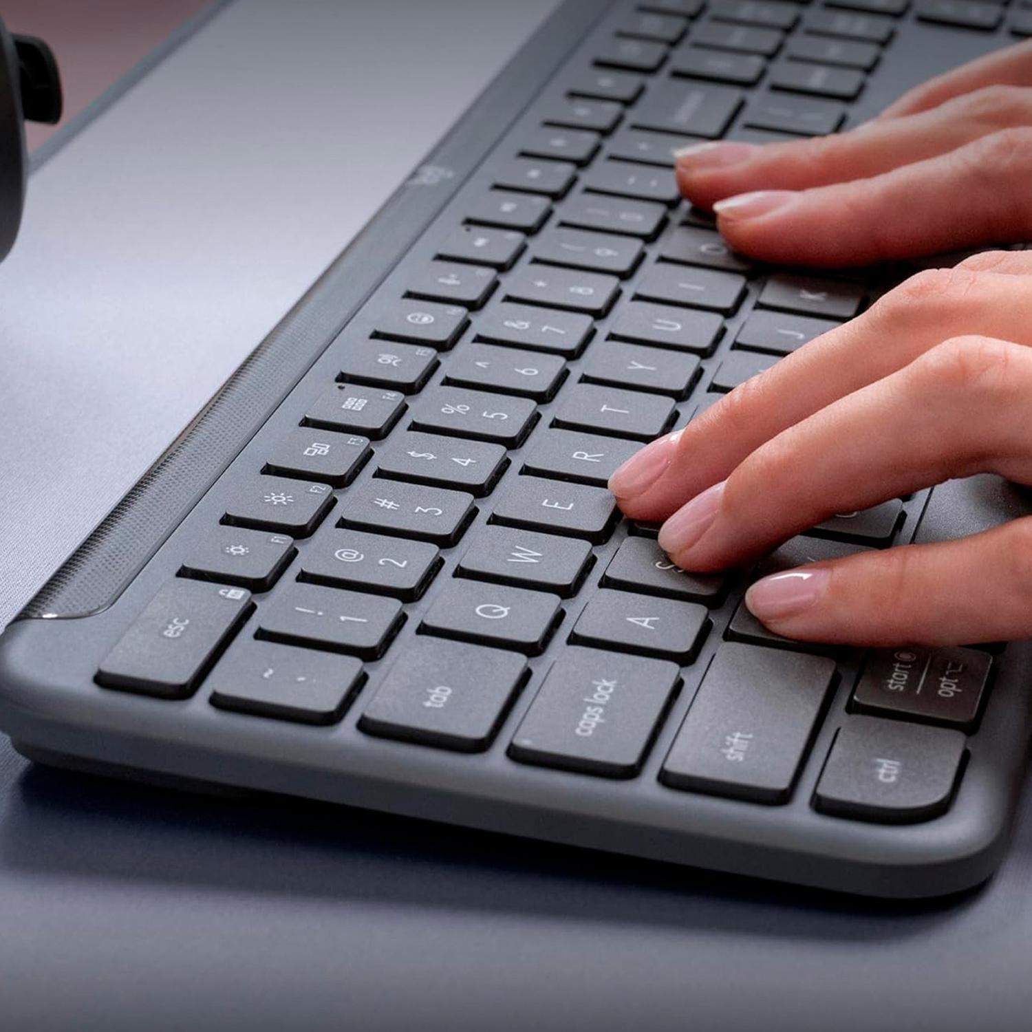 Teclado Inalámbrico Logitech Signature K950 Negro Idioma Esp-1