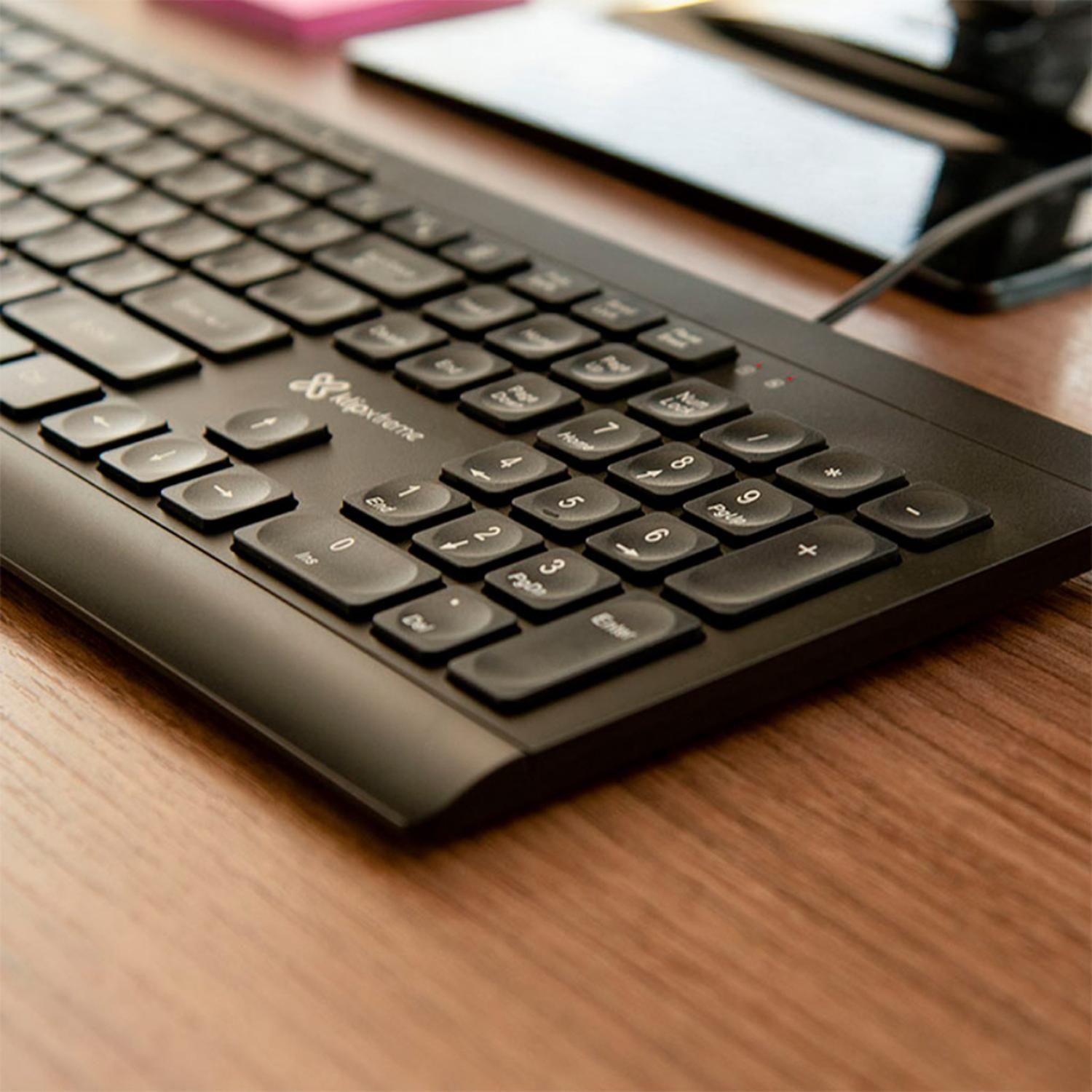 KlipXtreme Teclado alambrico USB KKM-525S-2