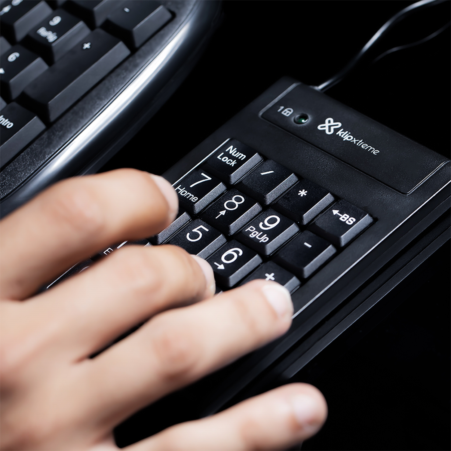 Teclado Numérico USB KlipXtreme KNP-100 Negro-5