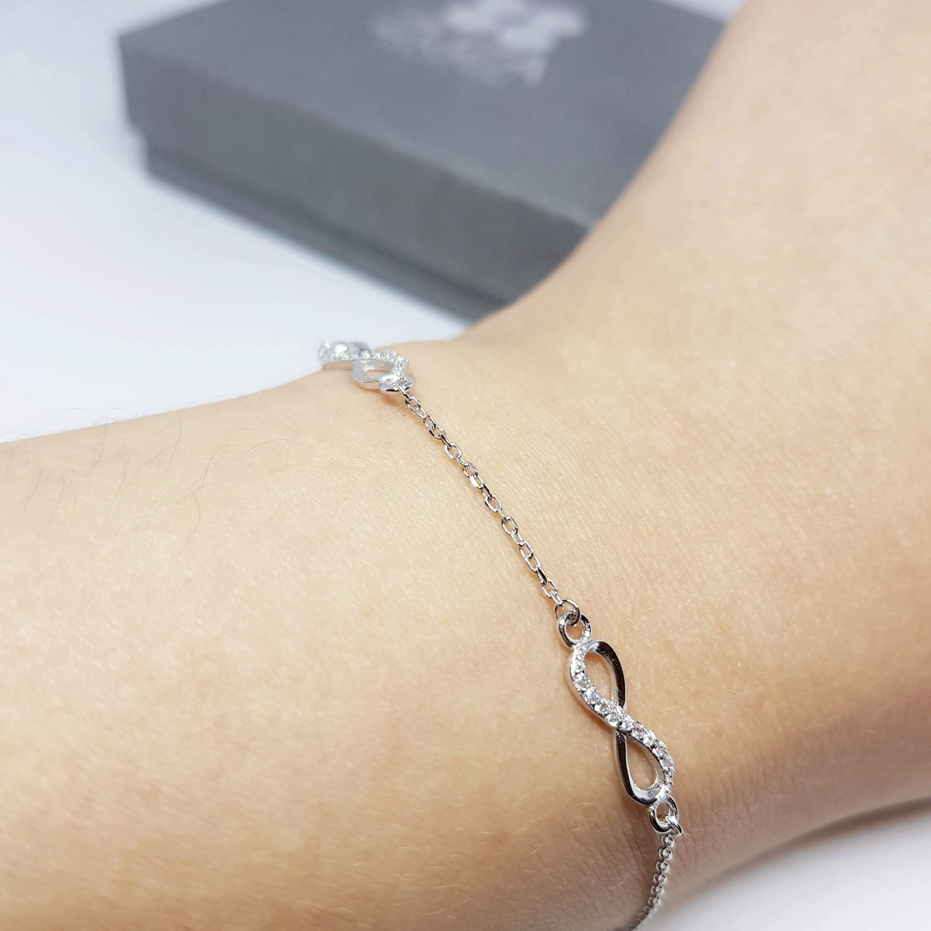 Pulsera con Tres Símbolos de Infinito - Plata 925-1