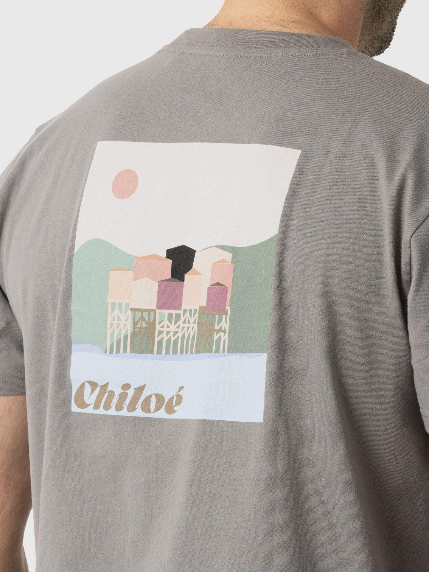 Polera Kivül Hombre Postales Reciclada Gris-3