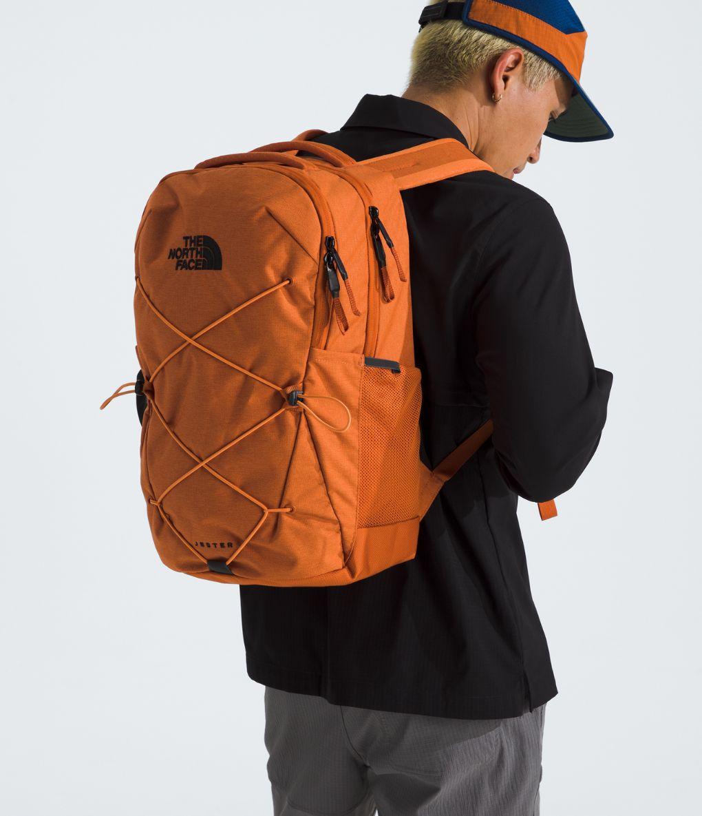 Mochila Jester Unisex Marrón.-5