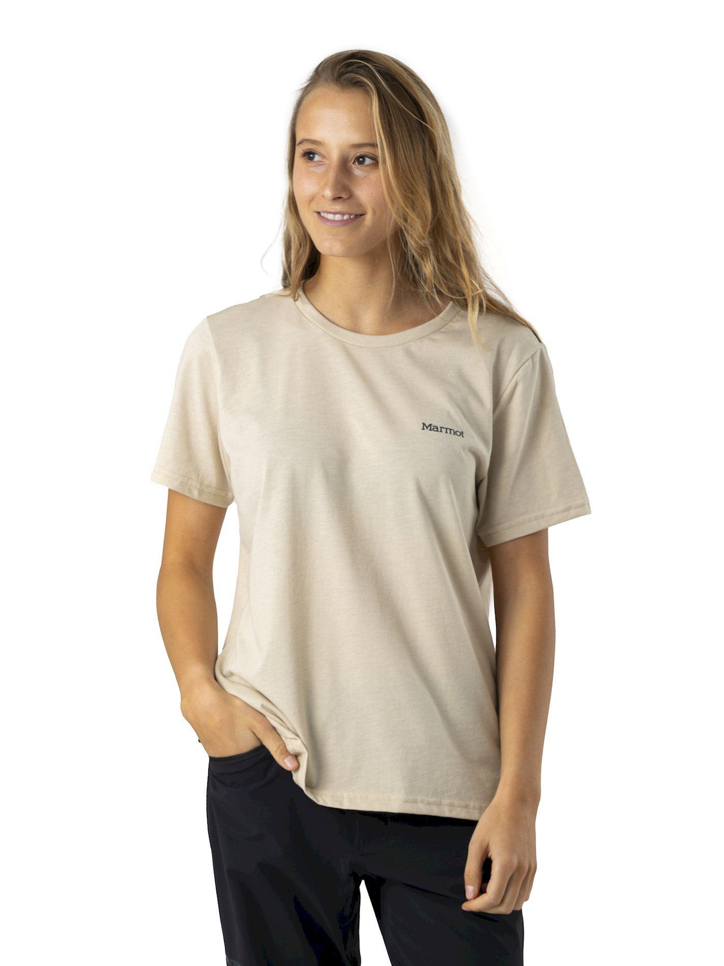 Polera Marmot Mujer Chest Logo Tee Beige-0