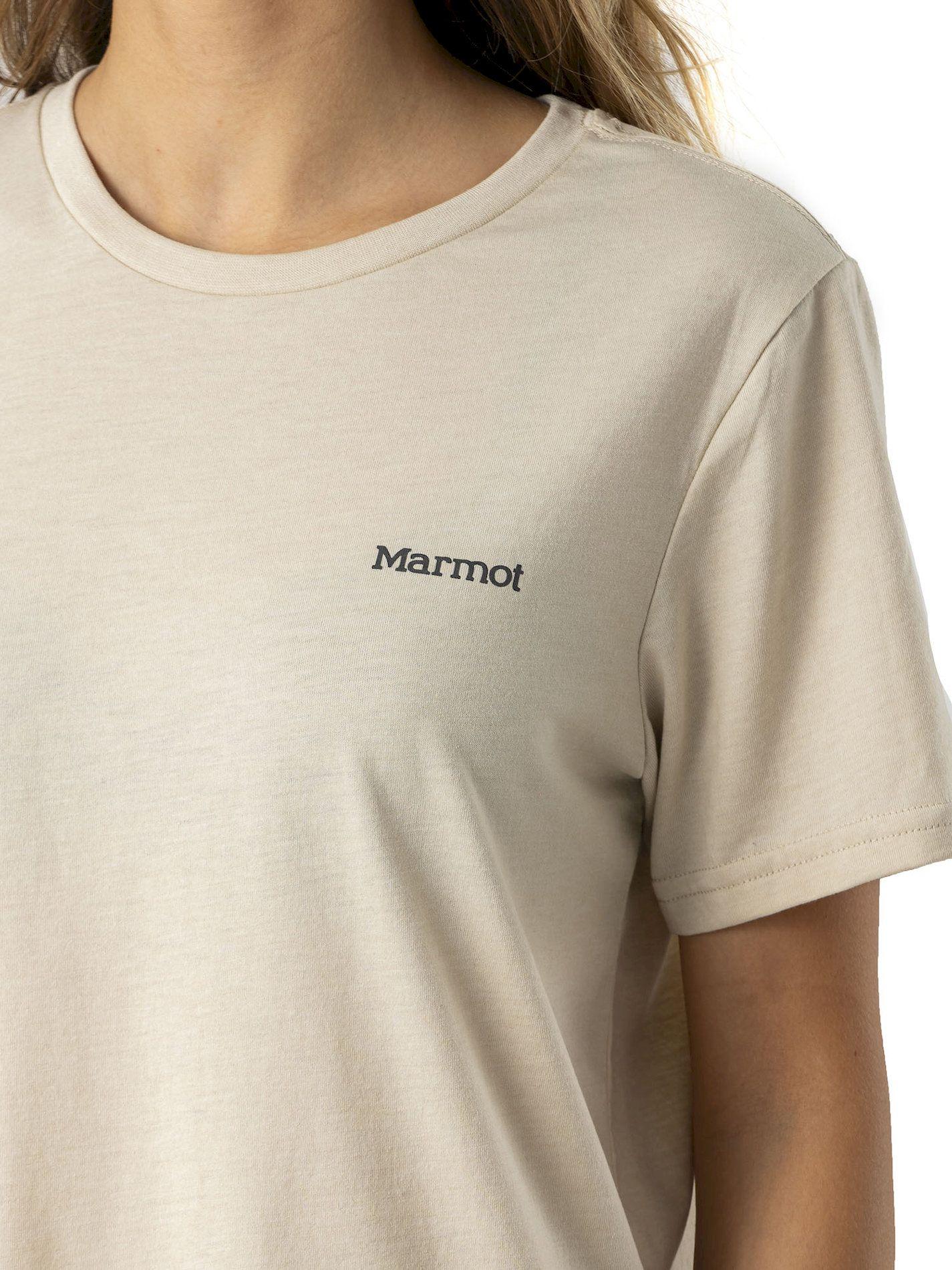 Polera Marmot Mujer Chest Logo Tee Beige-3