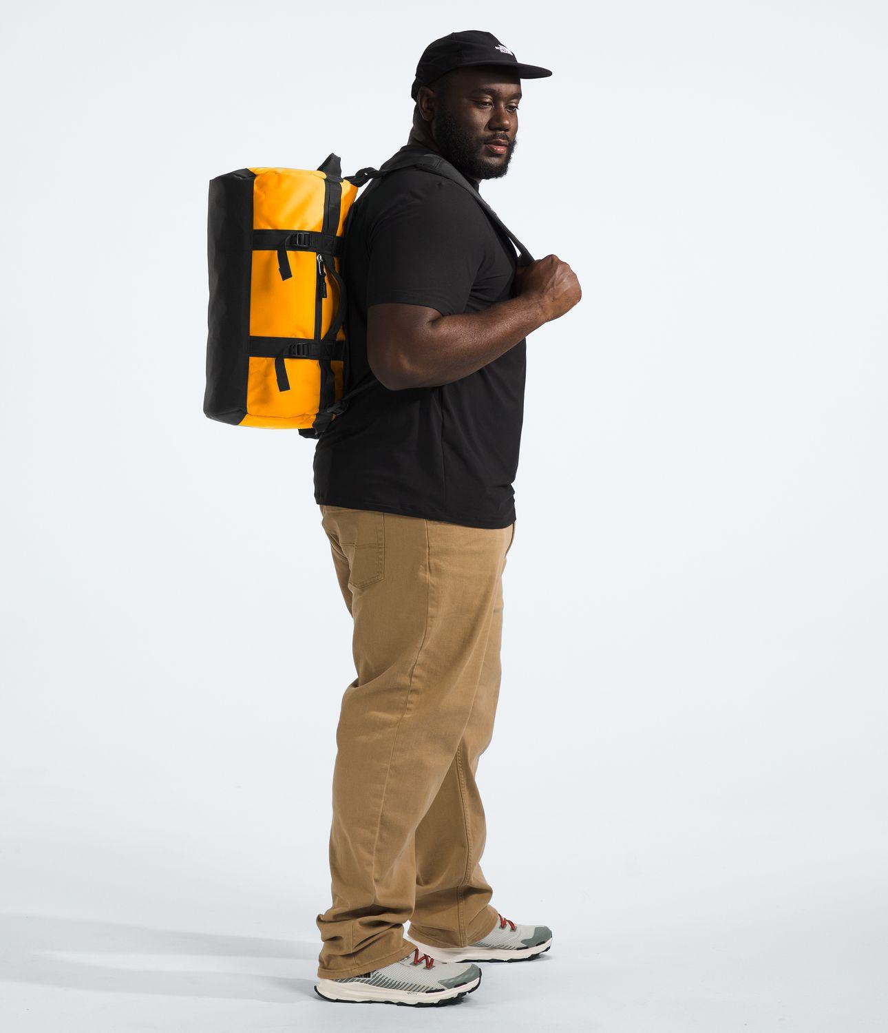 Bolso Base Camp Duffel  Amarillo-4