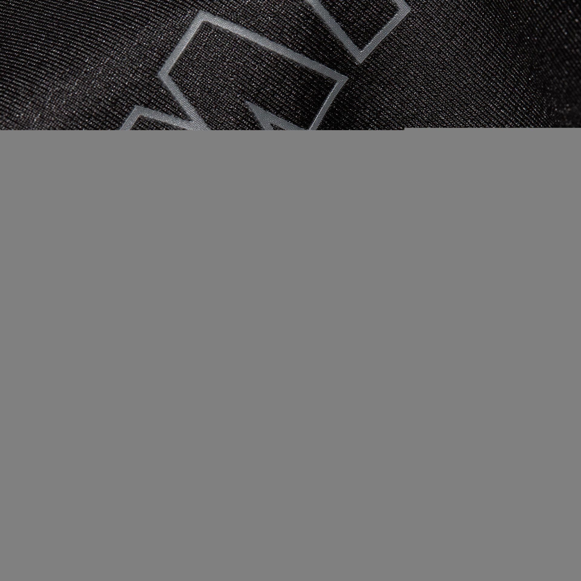 Primera Mammut Mujer Capa Selun Fl T-shirt Logo Negro-4