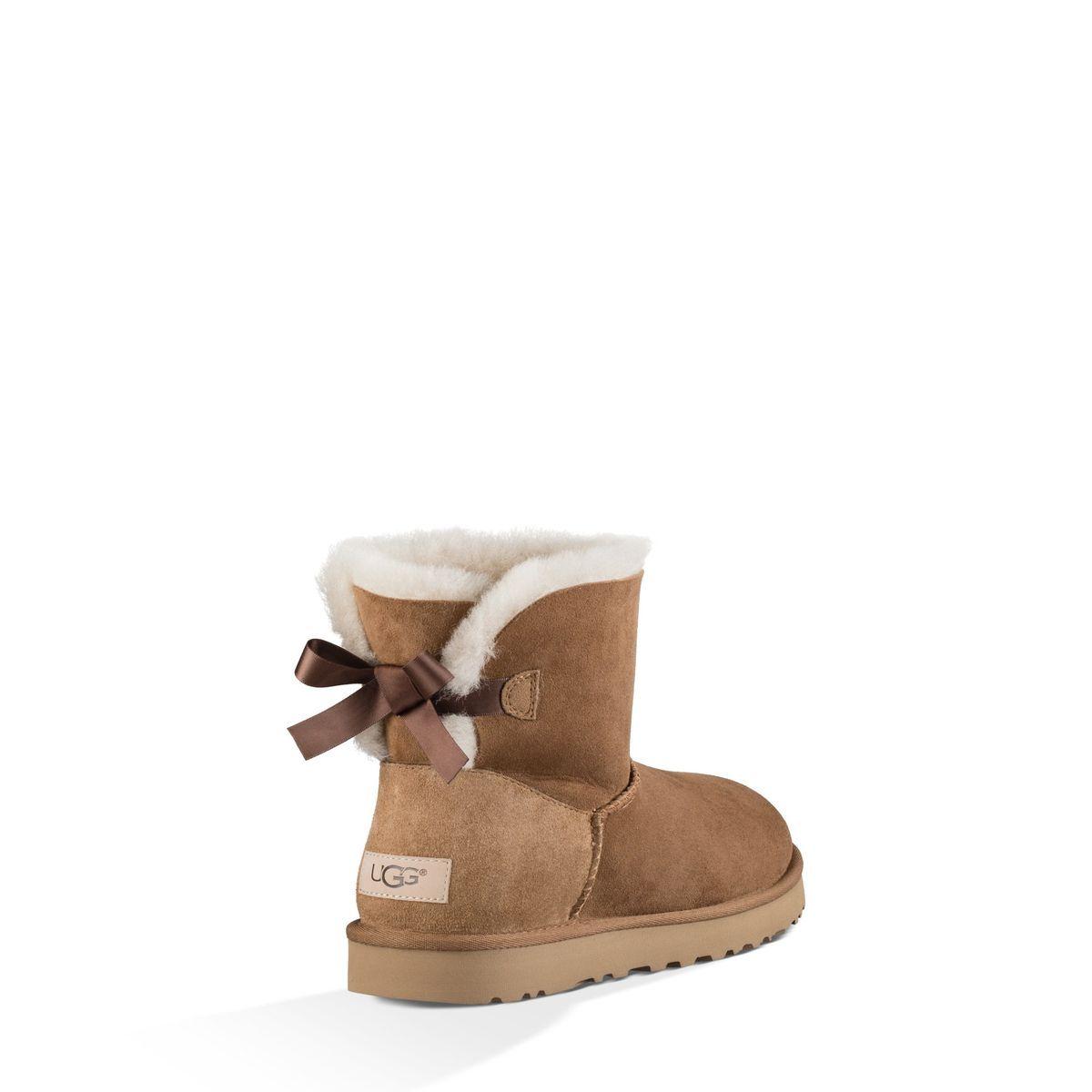 Bota UGG Mujer Mini Bailey Bow Ii Café-3